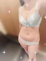 こはる(22)ブログ04/18 00:00